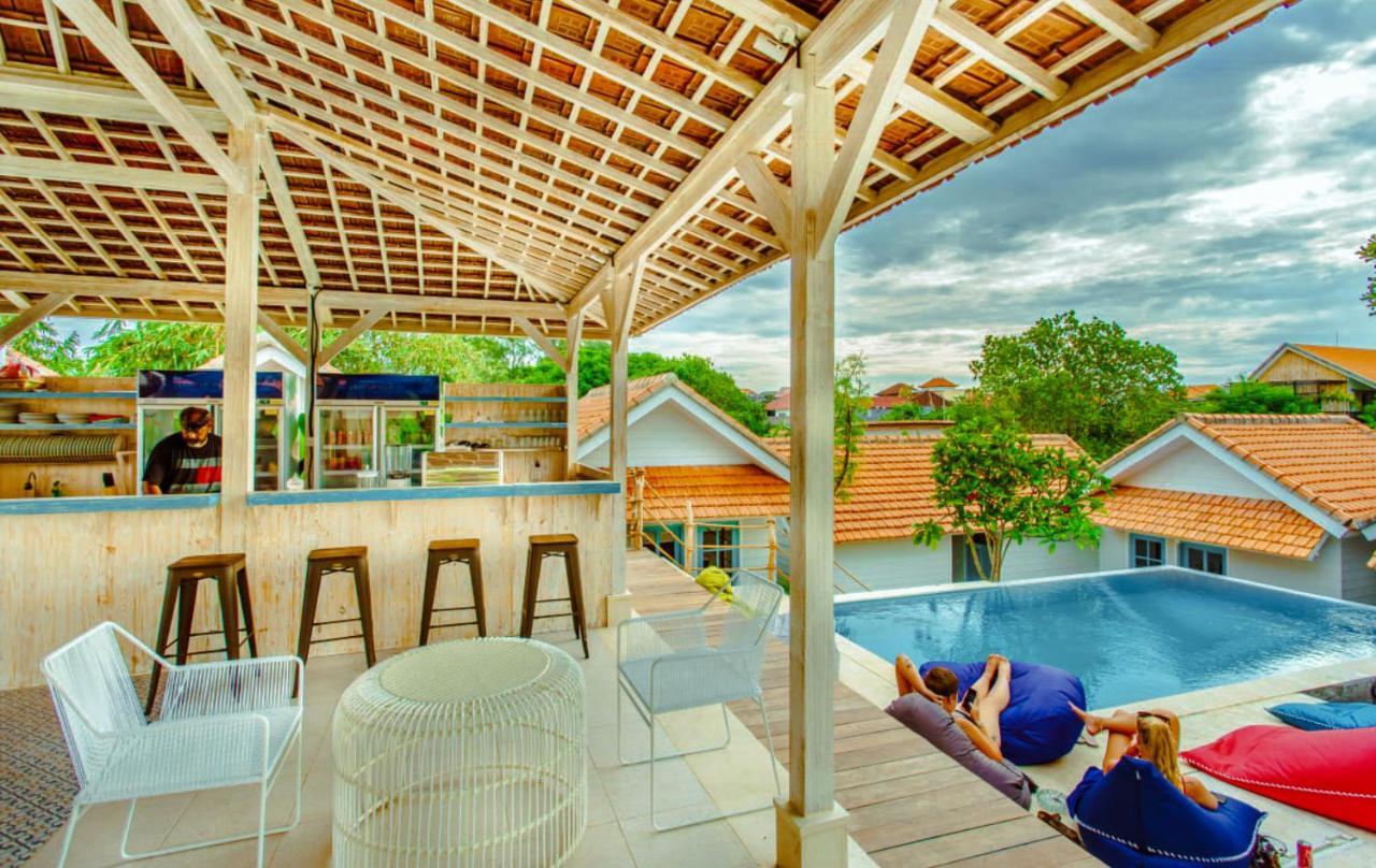 The Commotion Canggu Exterior photo