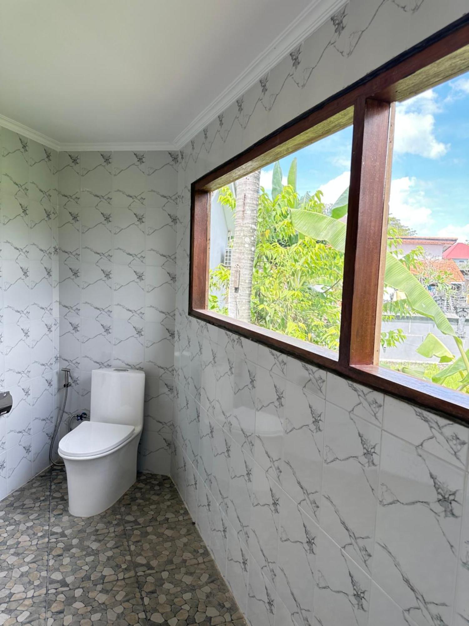 The Commotion Canggu Exterior photo